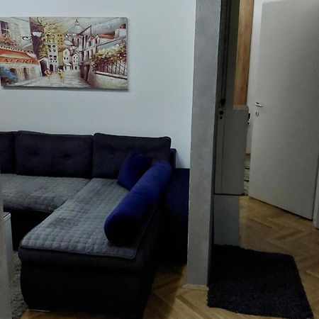 Apartman Luna Appartement Valjevo Buitenkant foto