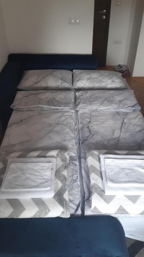 Apartman Luna Valjevo Buitenkant foto