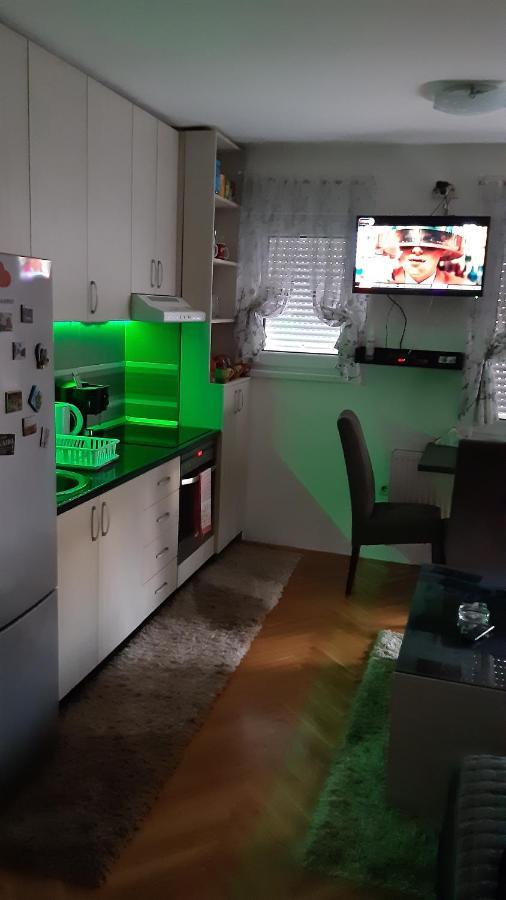 Apartman Luna Valjevo Buitenkant foto