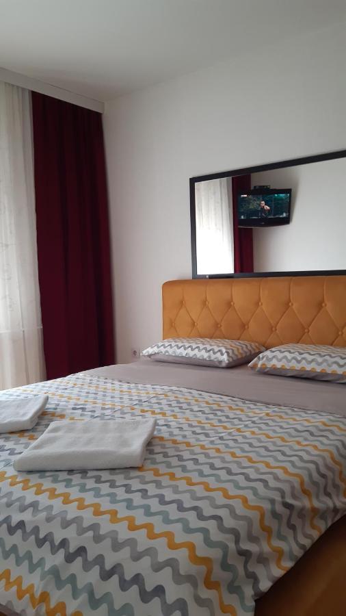 Apartman Luna Appartement Valjevo Buitenkant foto