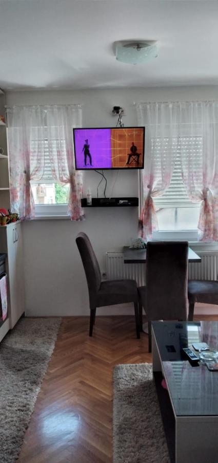 Apartman Luna Valjevo Buitenkant foto