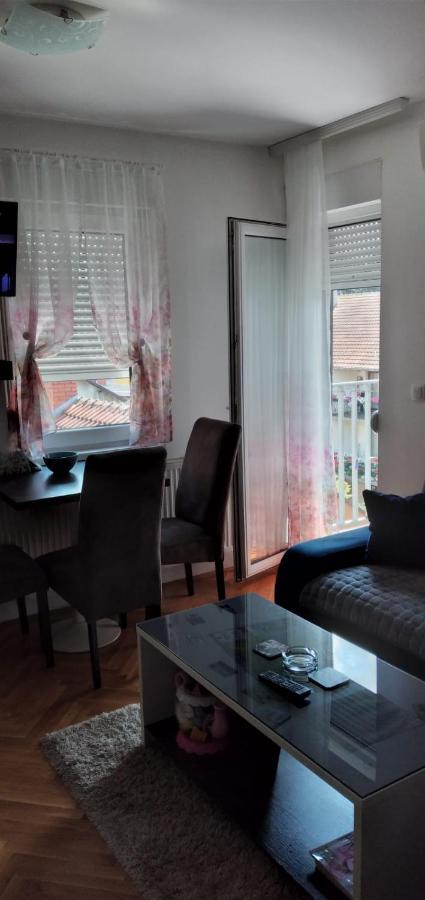 Apartman Luna Appartement Valjevo Buitenkant foto