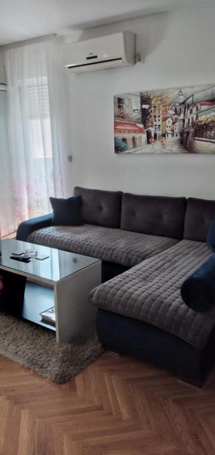Apartman Luna Valjevo Buitenkant foto
