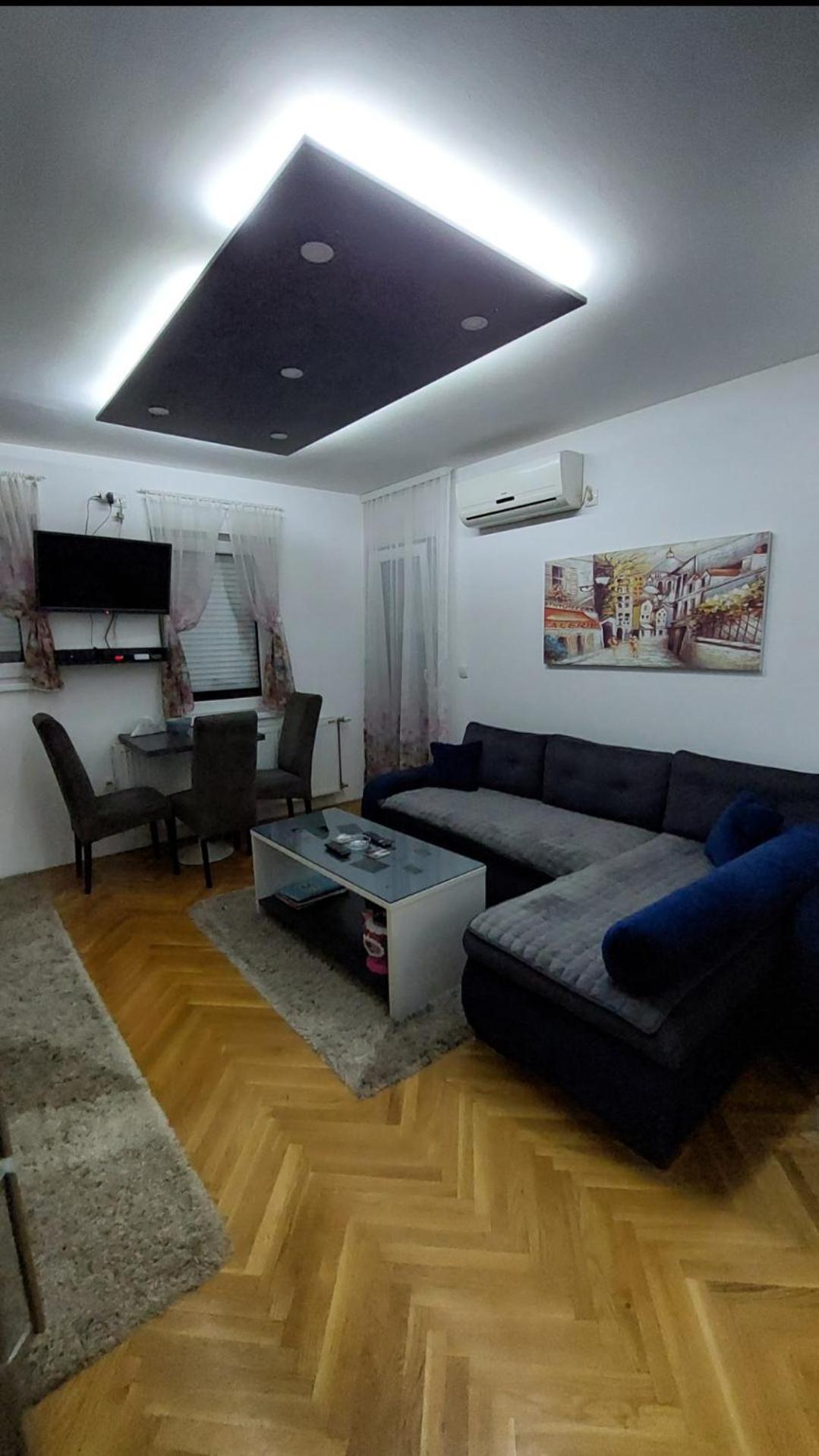 Apartman Luna Appartement Valjevo Buitenkant foto