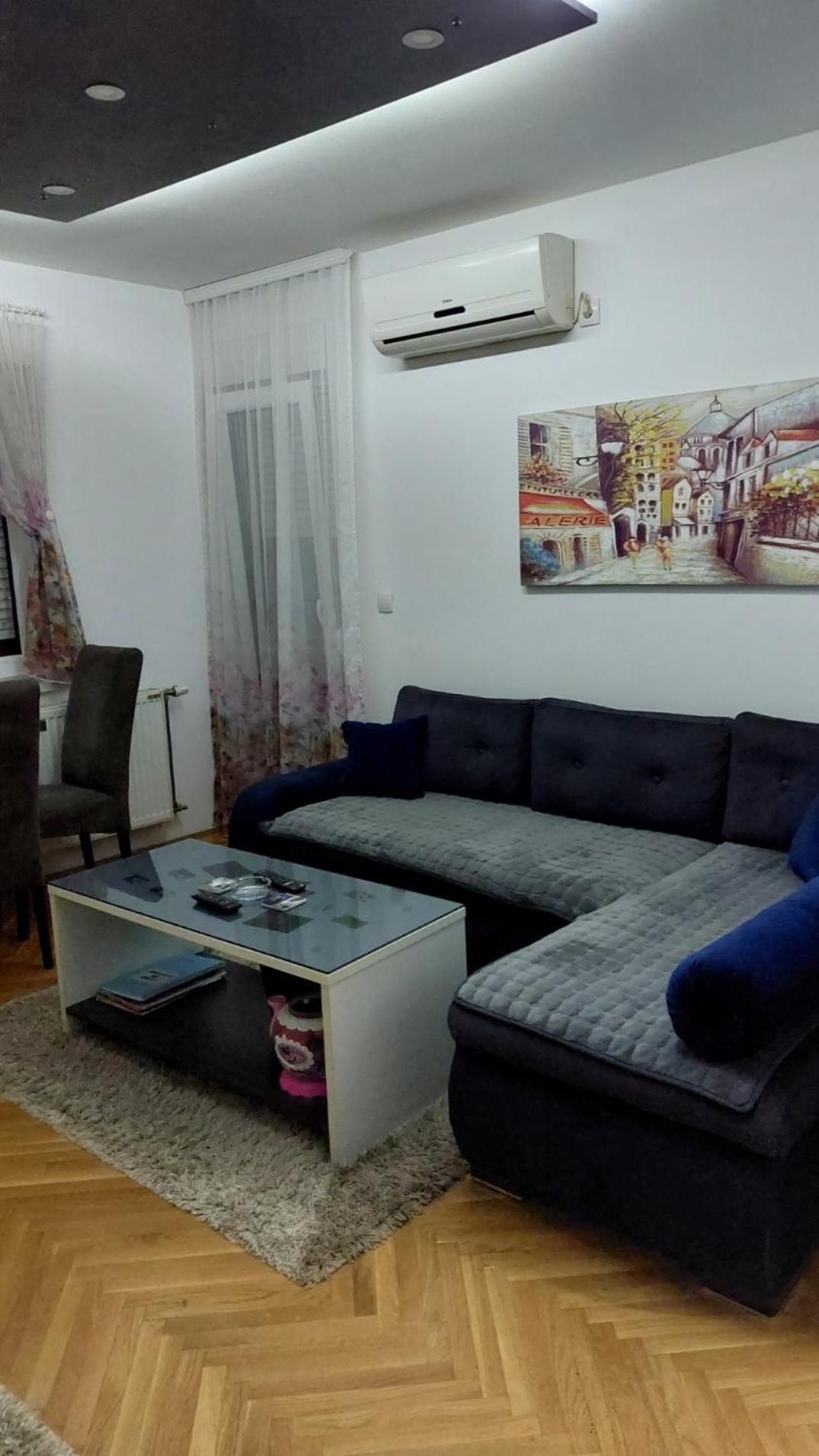 Apartman Luna Appartement Valjevo Buitenkant foto