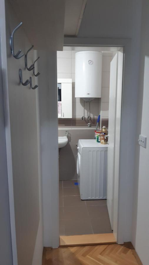 Apartman Luna Appartement Valjevo Buitenkant foto